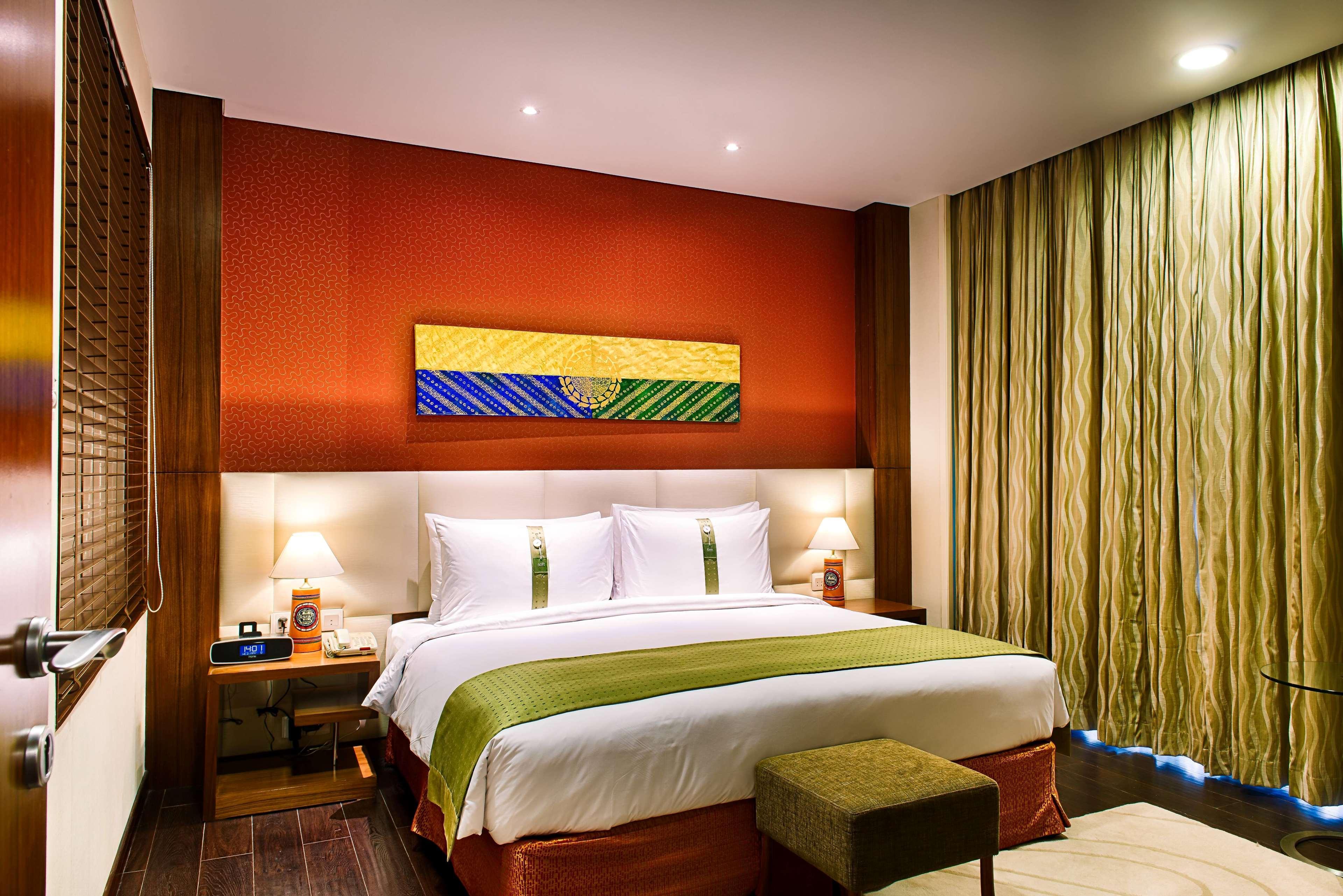 Ramada Plaza By Wyndham Pune Hinjewadi Dāpuri Exterior foto
