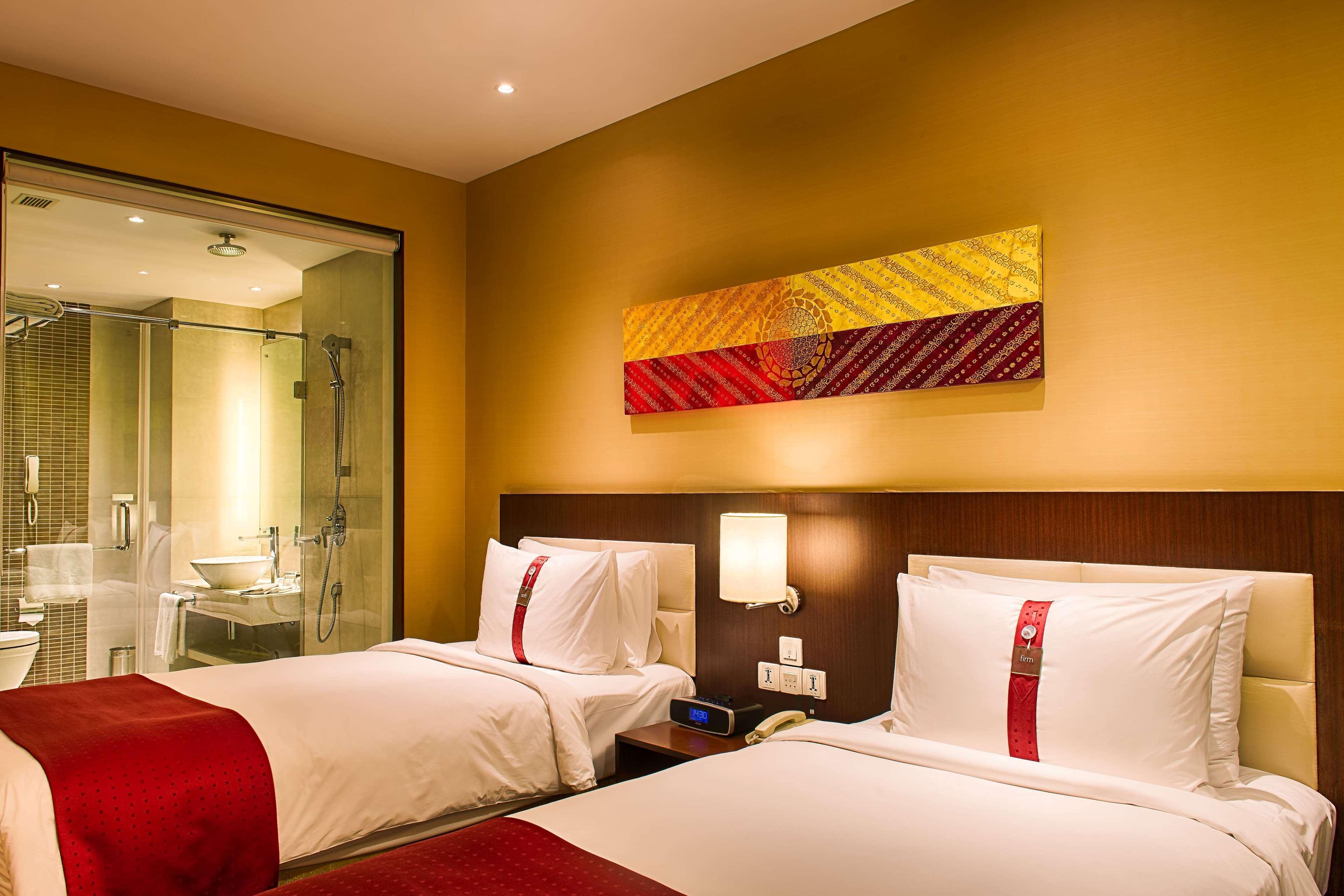 Ramada Plaza By Wyndham Pune Hinjewadi Dāpuri Exterior foto